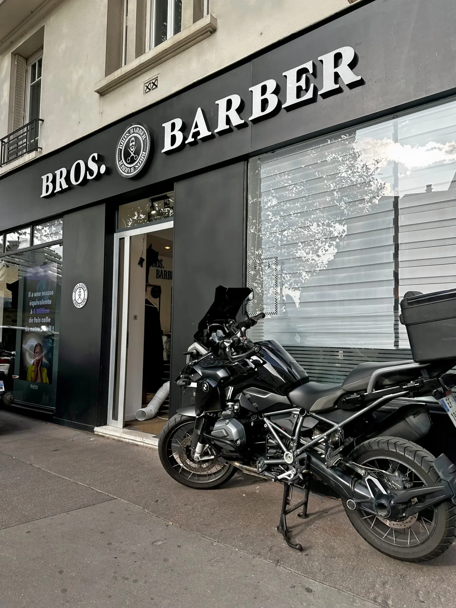Bros. Barber - Coiffure Boulogne-Billancourt - Photo de couverture - OneBooking