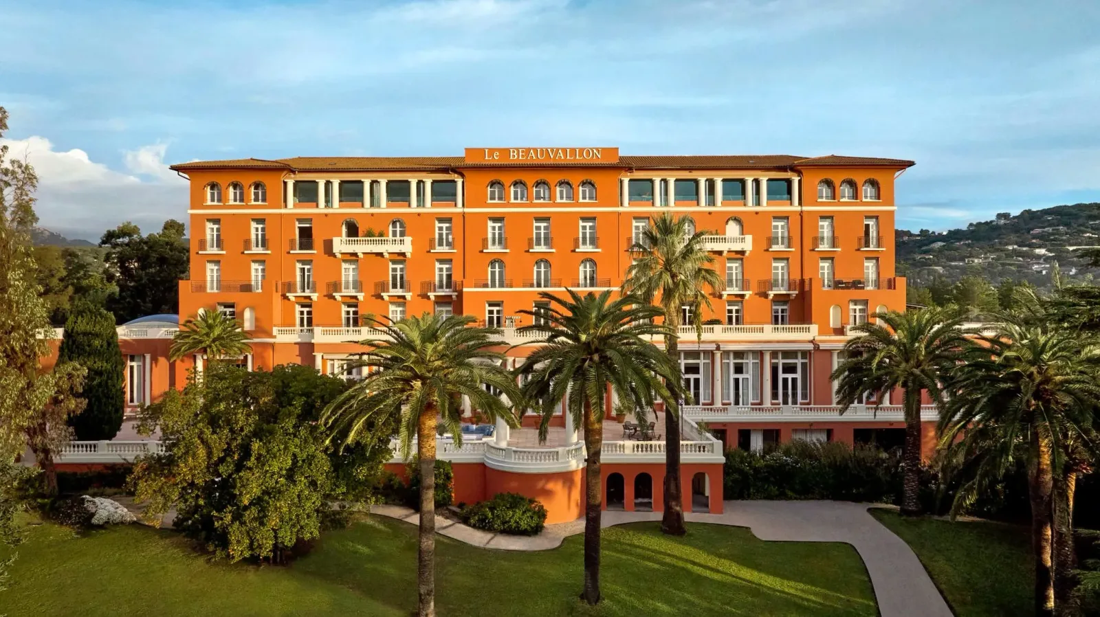 Hôtel COMO Le Beauvallon - Massage Grimaud - Photo de couverture - OneBooking