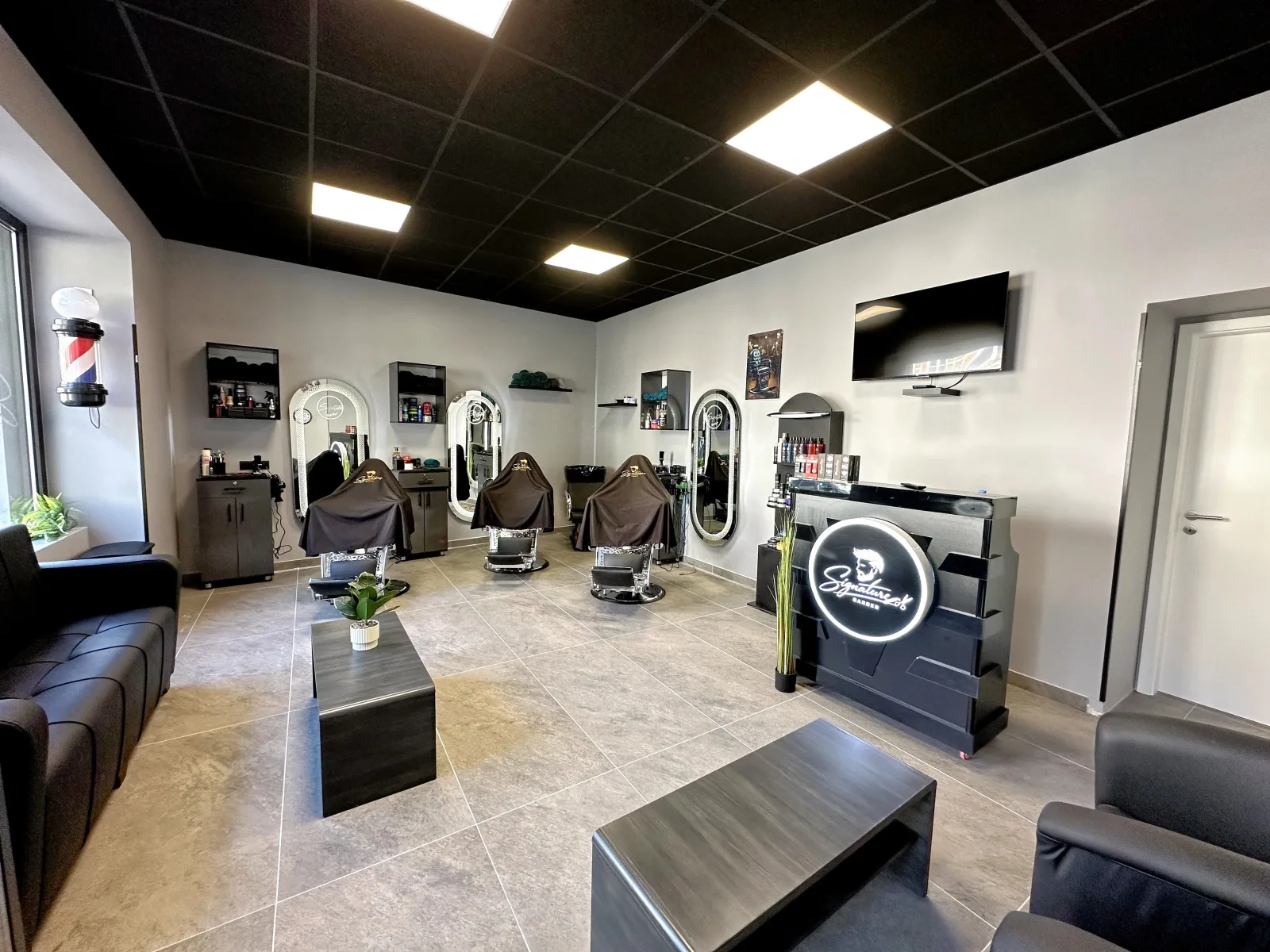 Signature Barber