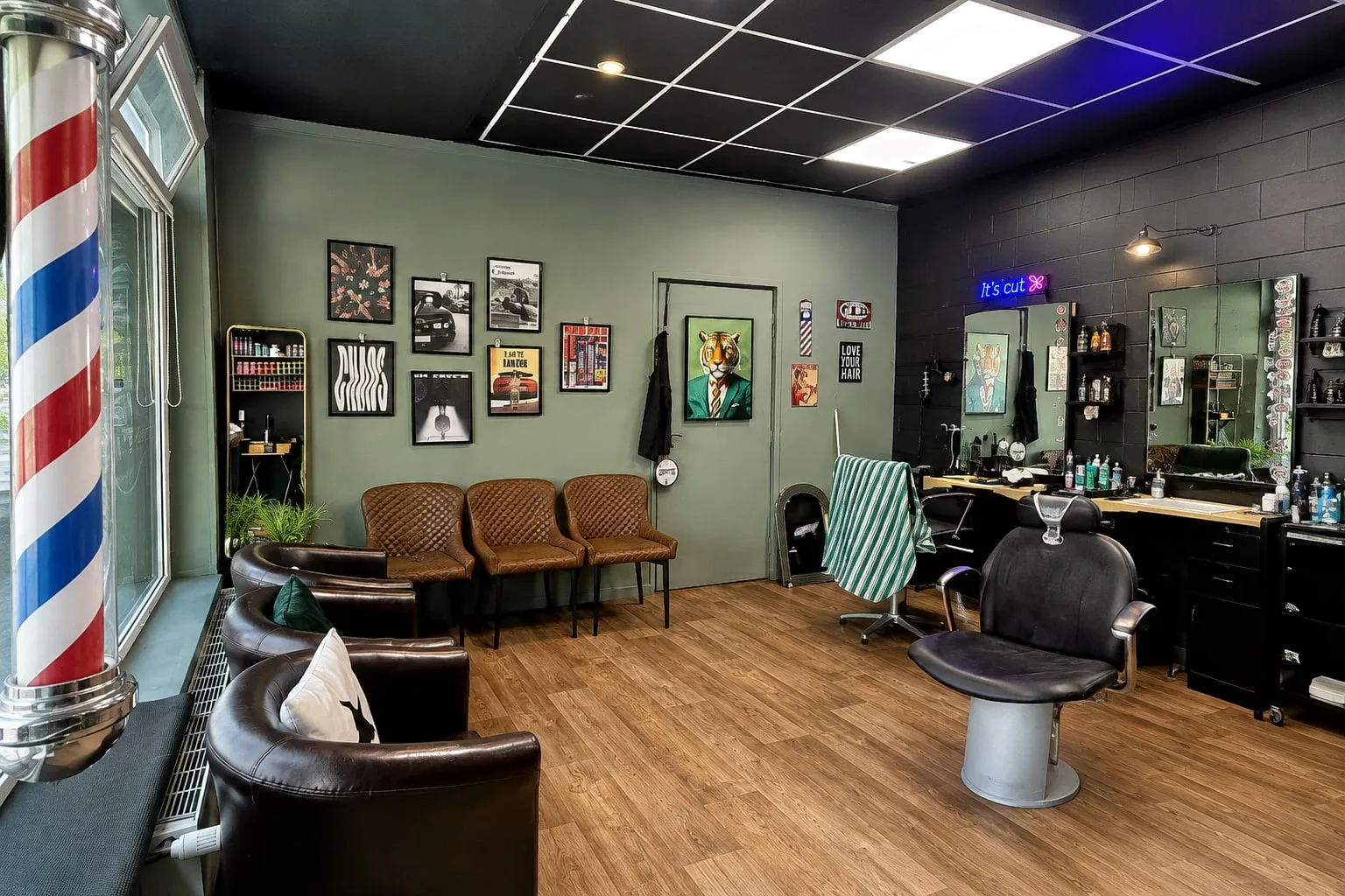 Le 305 Barber