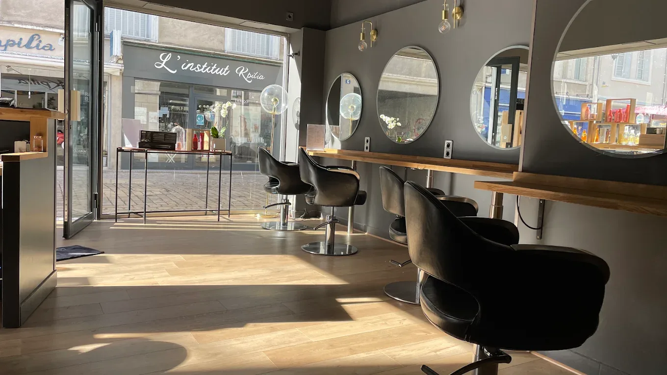 Kpilia Coiffure - Coiffure Blois - Photo de couverture - OneBooking