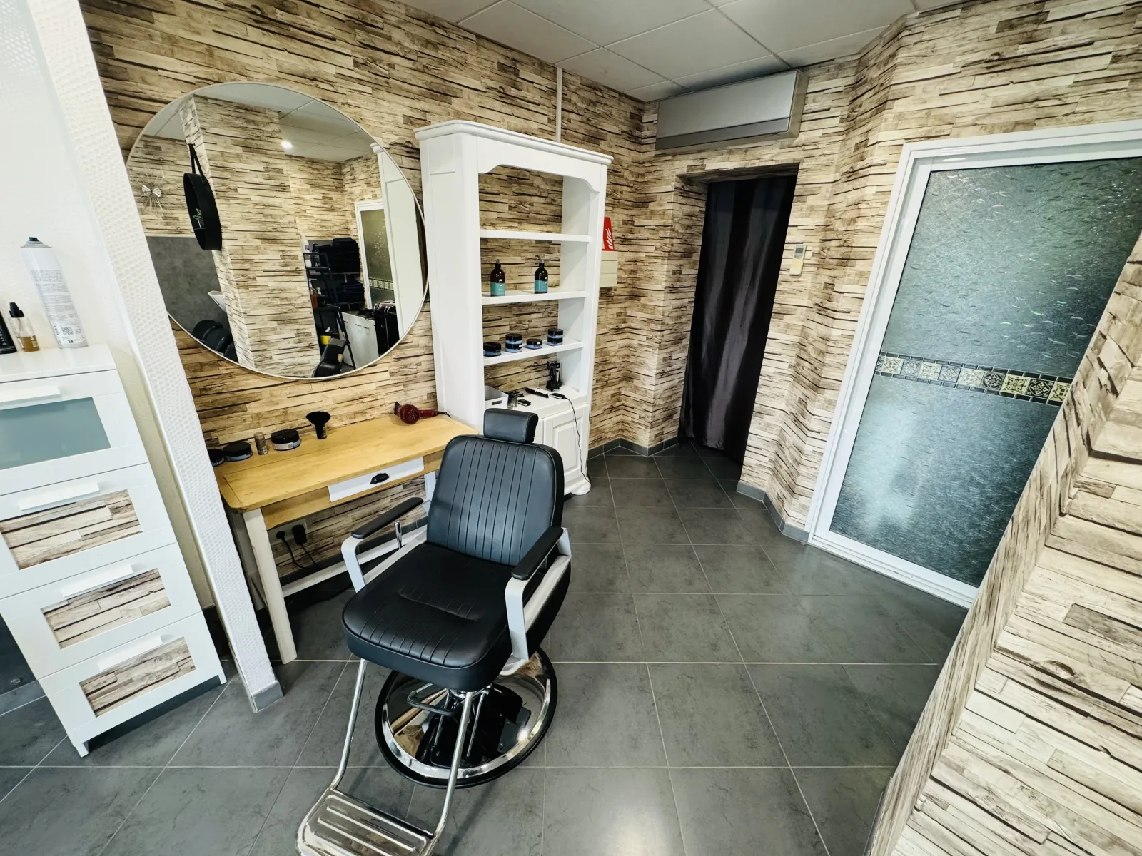 Essentiel coiffure - Coiffure Vesoul - Essentiel coiffure - Photo Galerie - OneBooking