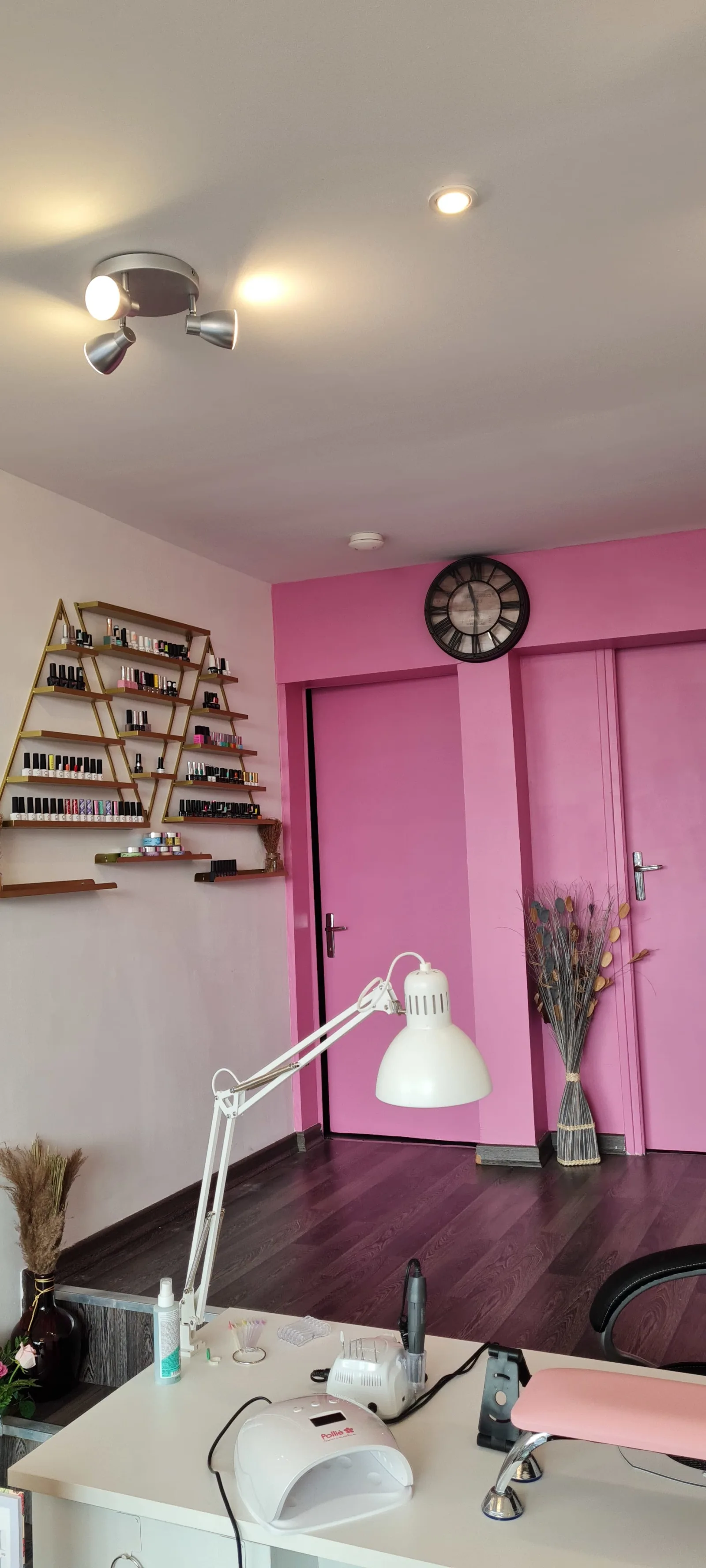 Bella Nails - Onglerie Rodez - Bella Nails - Photo Galerie - OneBooking