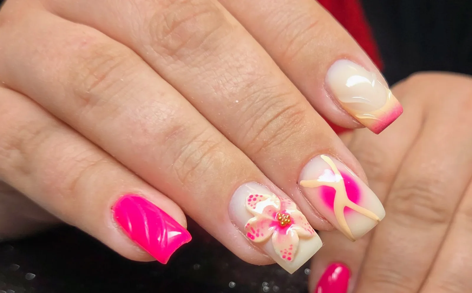 Nail&co custom - Institut de beauté Moulins - Nail&co custom - Photo Galerie - OneBooking