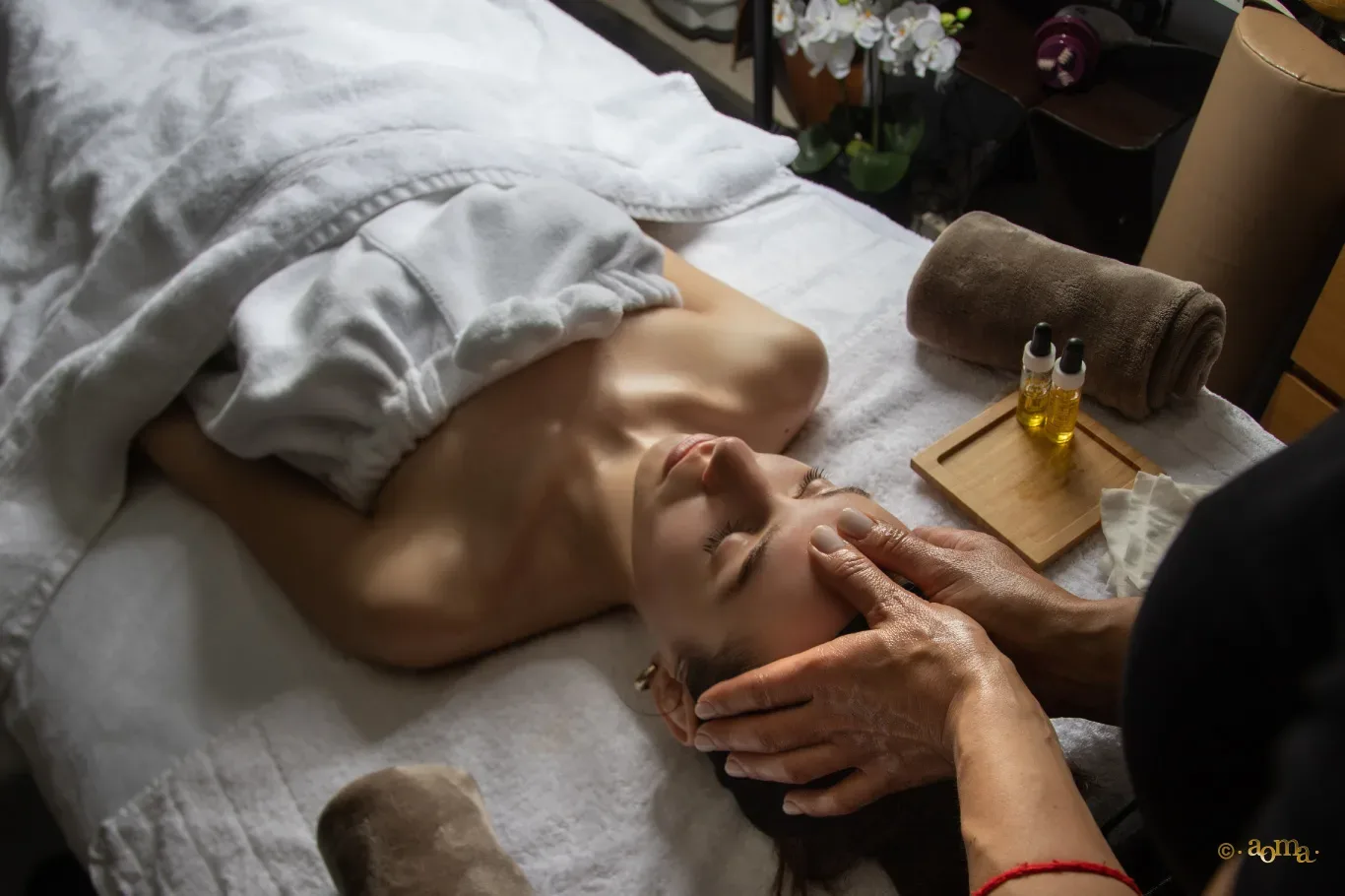 ESPACE AOMA - Institut de beauté L'Isle-sur-la-Sorgue - ESPACE AOMA - Photo Galerie - OneBooking