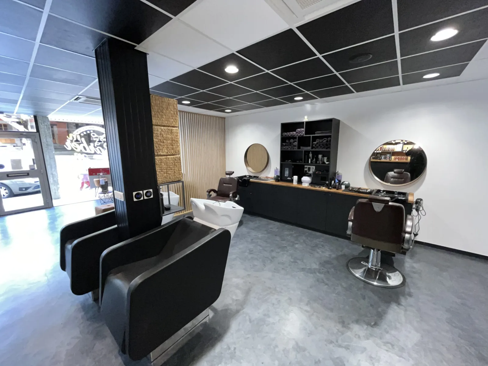 Barbe à Venir - Coiffure La Côte-Saint-André - Barbe à Venir - Photo Galerie - OneBooking