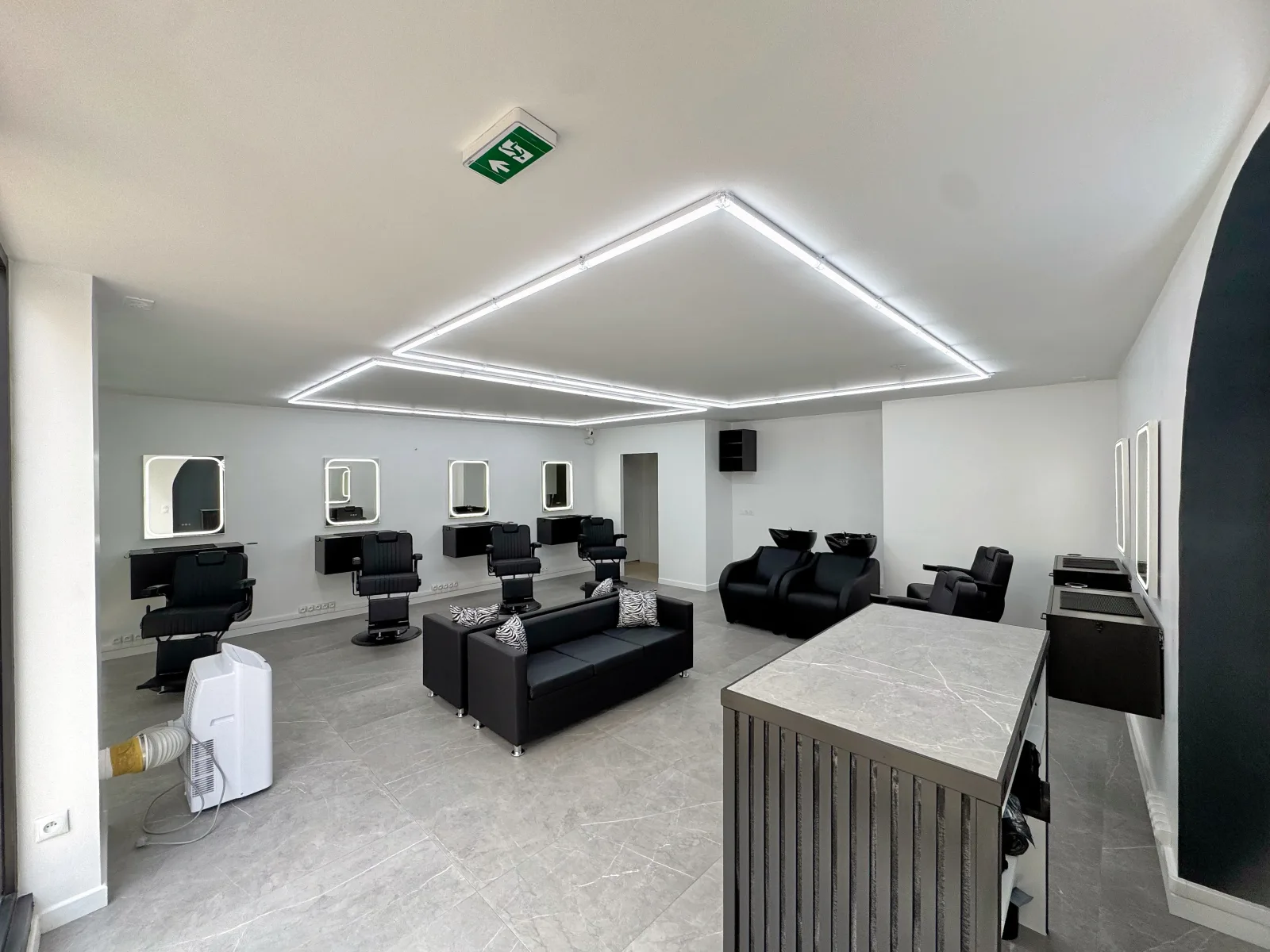 Grind Nation - Coiffure Boulogne-Billancourt - Grind Nation - Photo Galerie - OneBooking