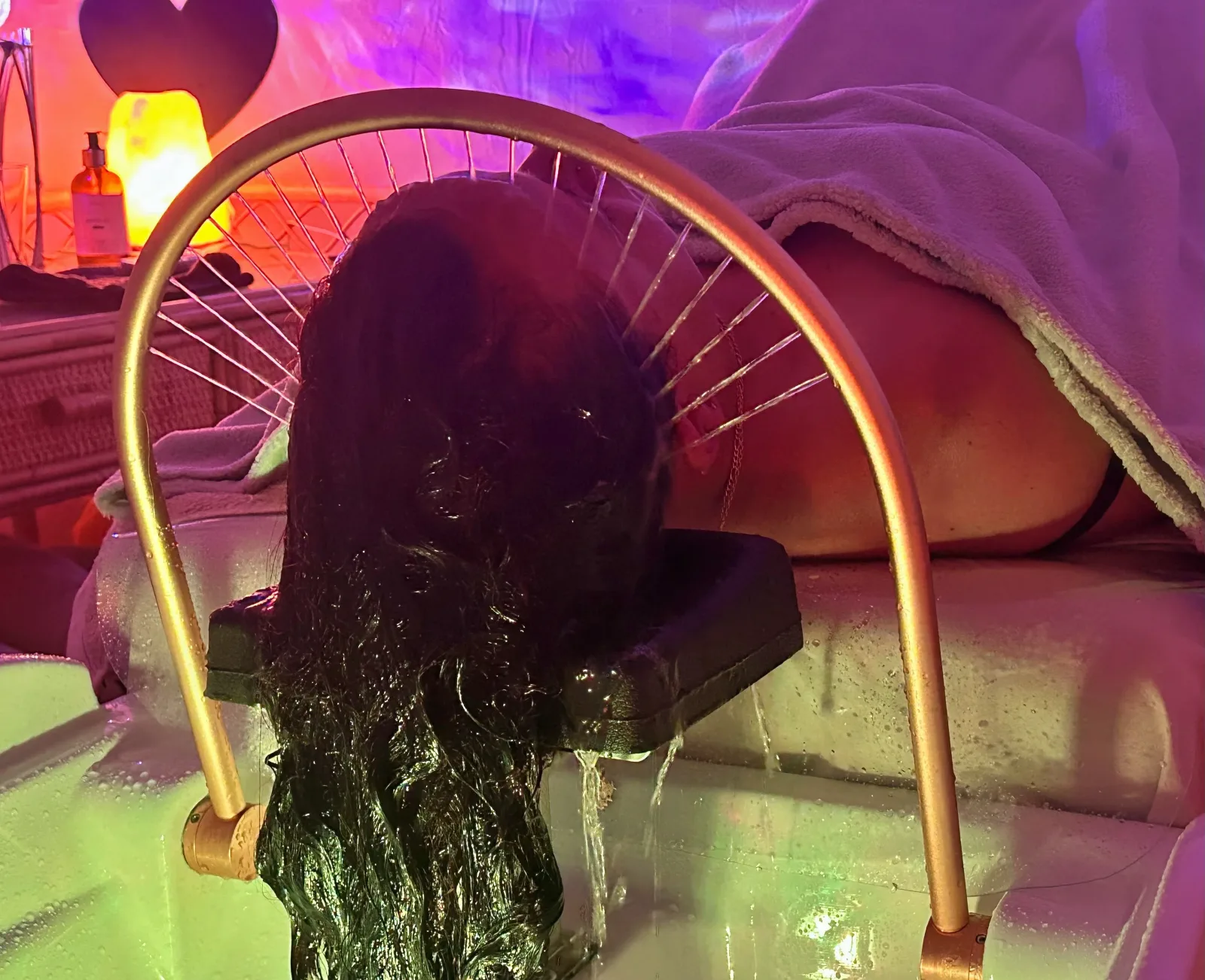 Le Temps d'une Pause - Massage La Seyne-sur-Mer - Le Temps d'une Pause - Head Spa Japonais | Drainage lymphatique | Radiofréquence - Photo Galerie - OneBooking