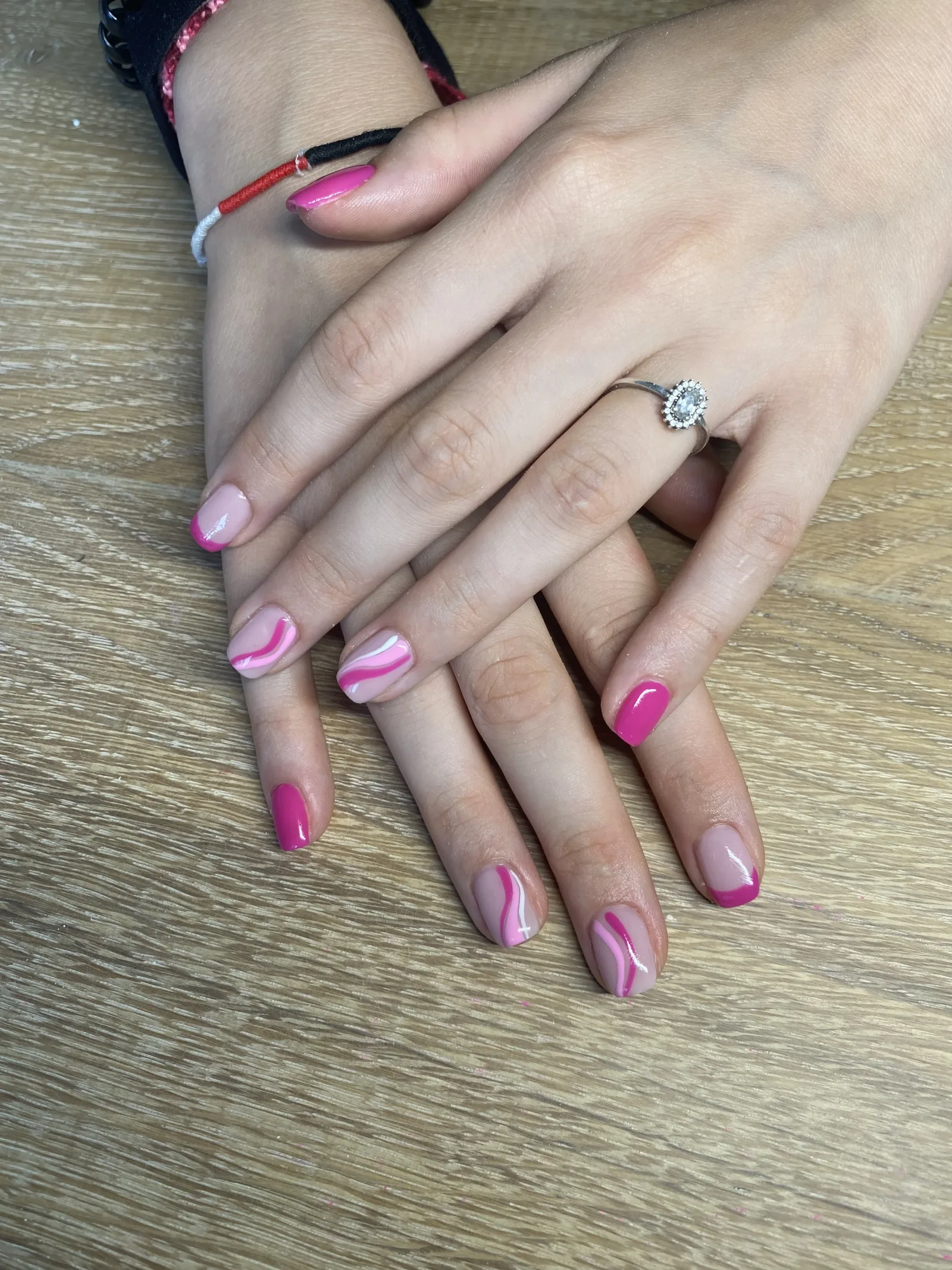 Aux Ongles d'Auré - Onglerie Orvault - Aux Ongles d'Auré - Photo Galerie - OneBooking