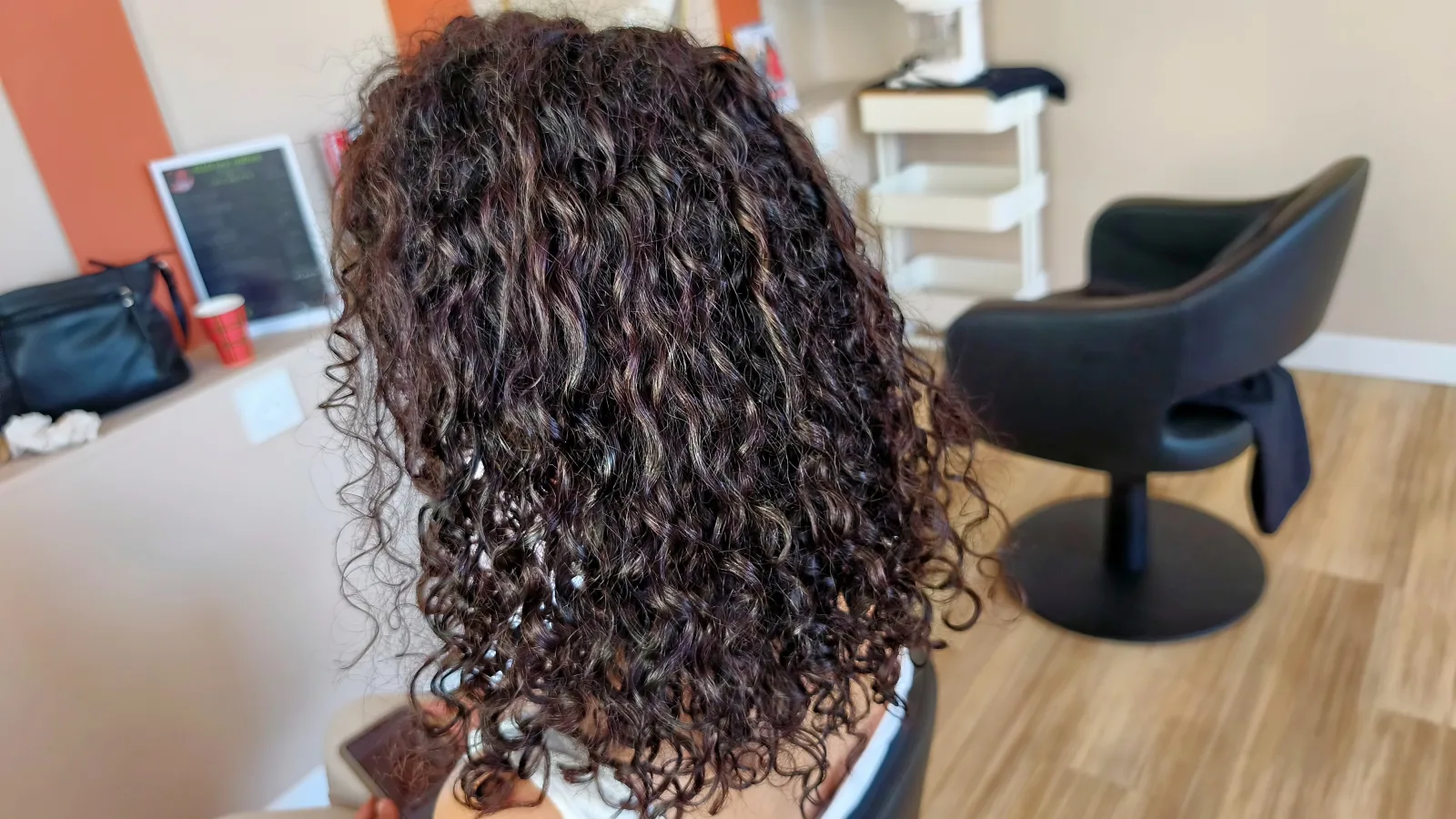 Ello Hair Coiffure - Coiffure Mouans-Sartoux - Ello Hair Coiffure - Photo Galerie - OneBooking