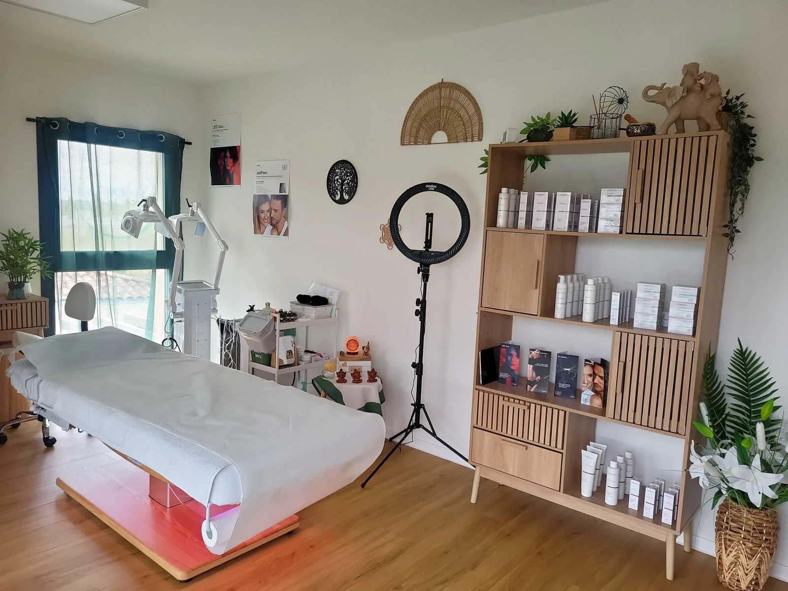 AUREALYS - Institut de beauté L'Isle-sur-la-Sorgue - AUREALYS - Photo Galerie - OneBooking