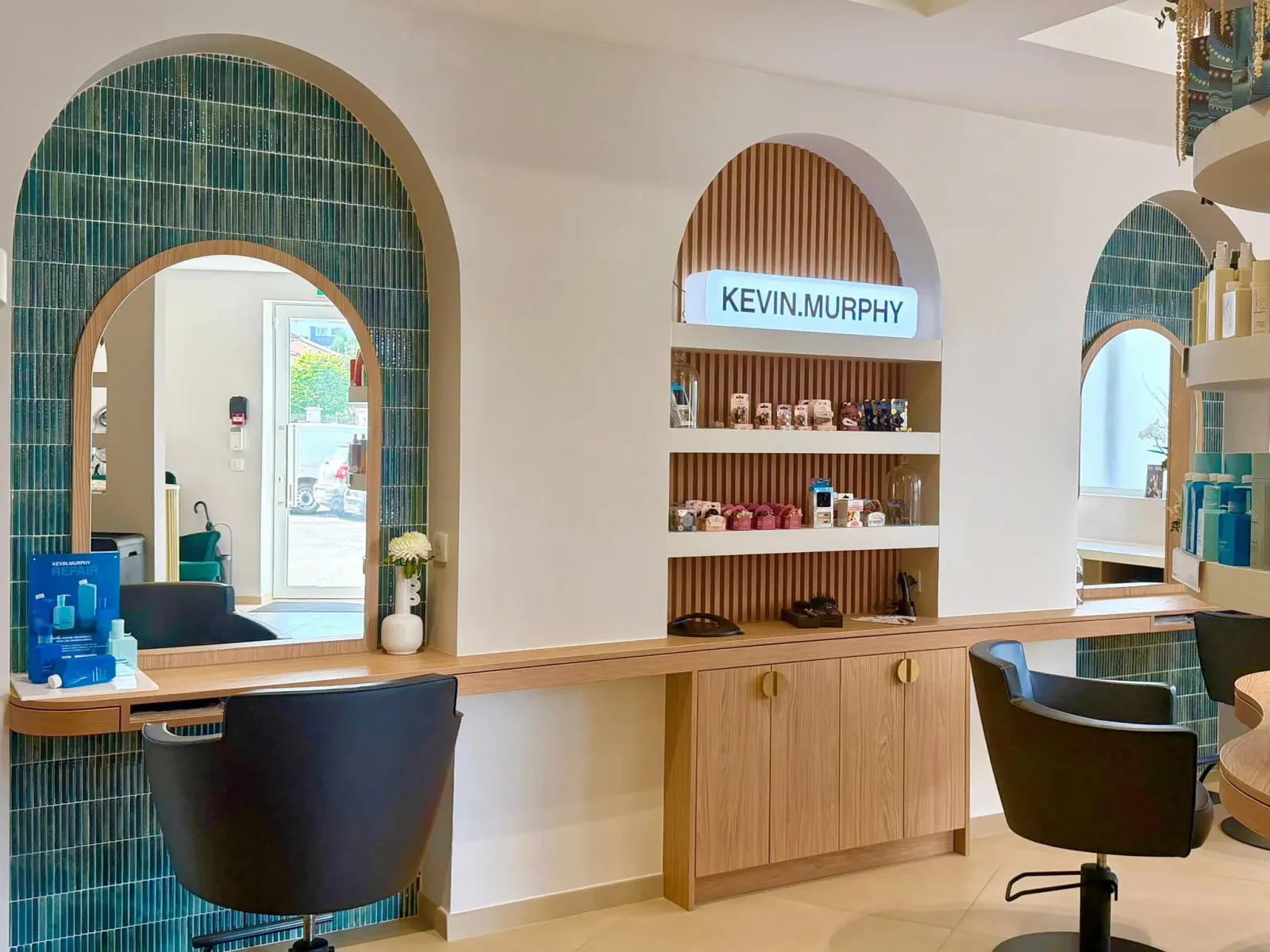 Le Catogan Artisan Coiffeur - Coiffure Pau - Le Catogan Artisan Coiffeur - Photo Galerie - OneBooking