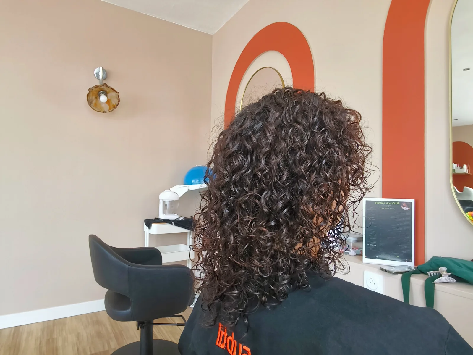 Ello Hair Coiffure - Coiffure Mouans-Sartoux - Ello Hair Coiffure - Photo Galerie - OneBooking