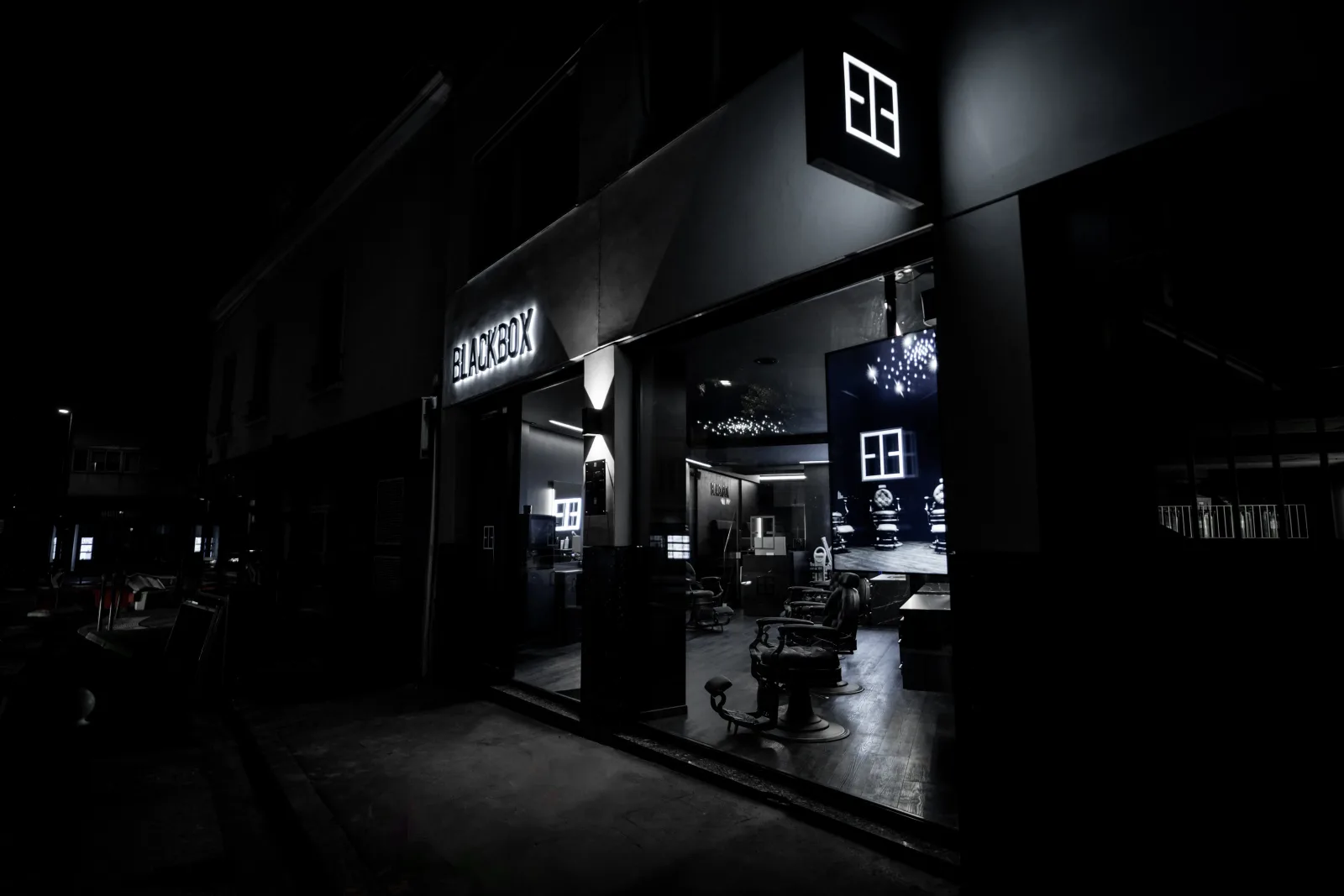 BLACKBOX - Boulogne - Barbier Boulogne-Billancourt - BLACKBOX - Boulogne - Photo Galerie - OneBooking