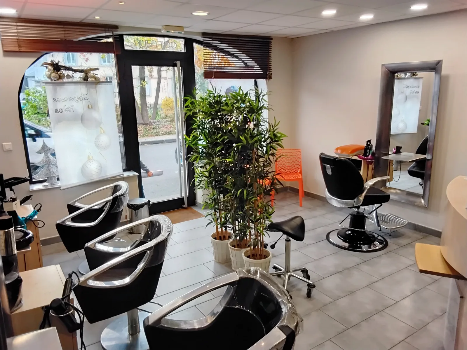 Coiffure severine h - Coiffure Moulins - Coiffure severine h - Photo Galerie - OneBooking