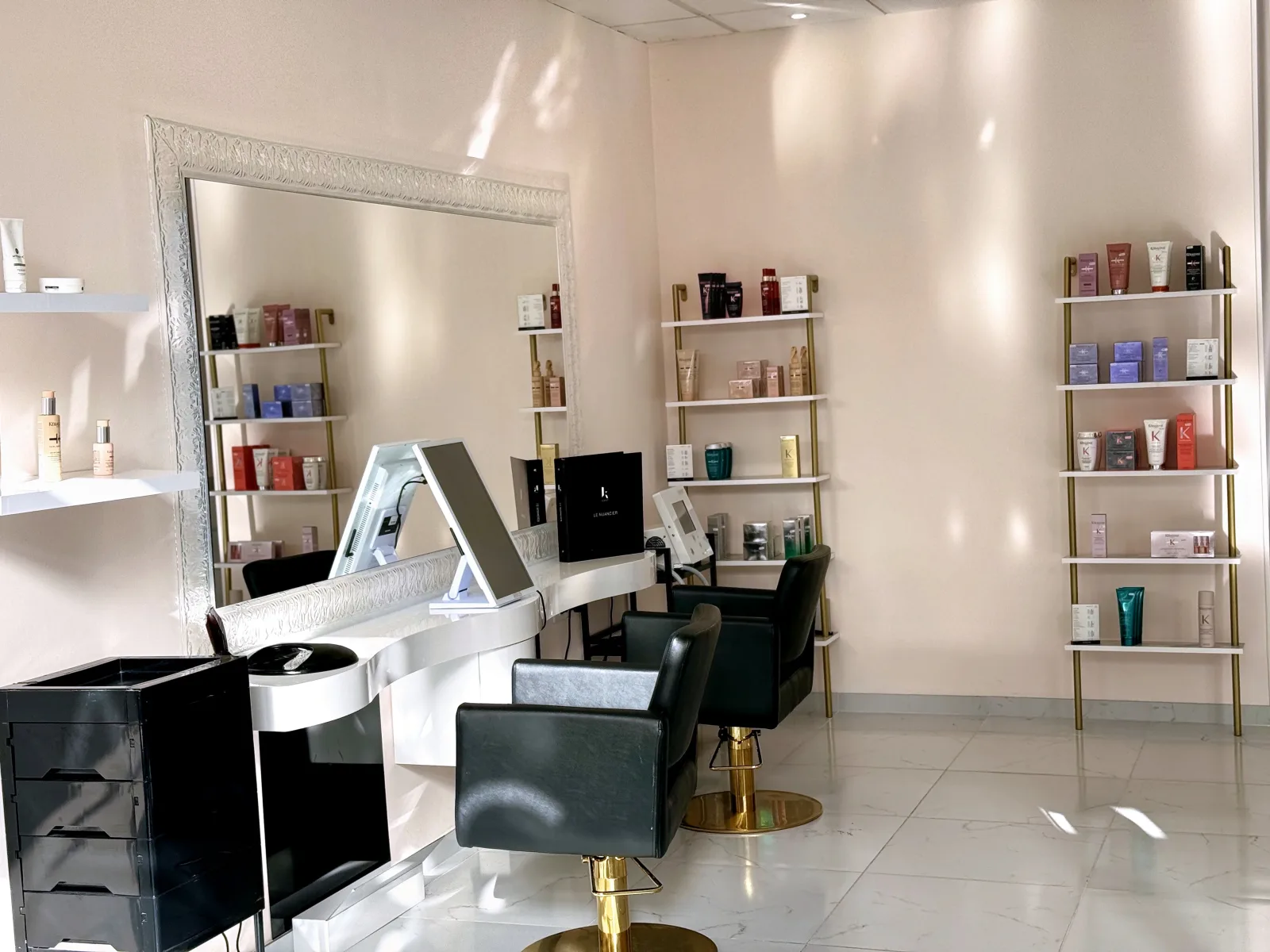 Palais de la coiffure - Coiffure Vesoul - Palais de la coiffure - Photo Galerie - OneBooking