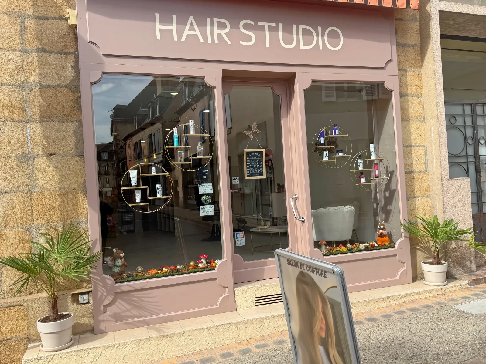 Hair Studio - Coiffure Moulins - Hair Studio - Photo Galerie - OneBooking