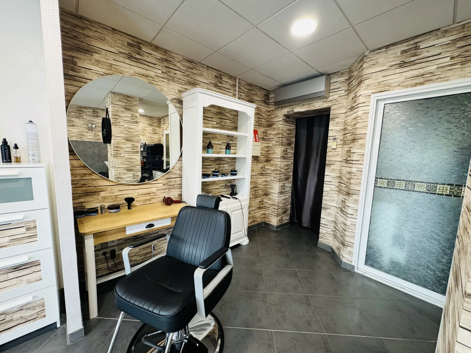 Essentiel coiffure - Coiffure Vesoul - Essentiel coiffure - Photo Galerie - OneBooking