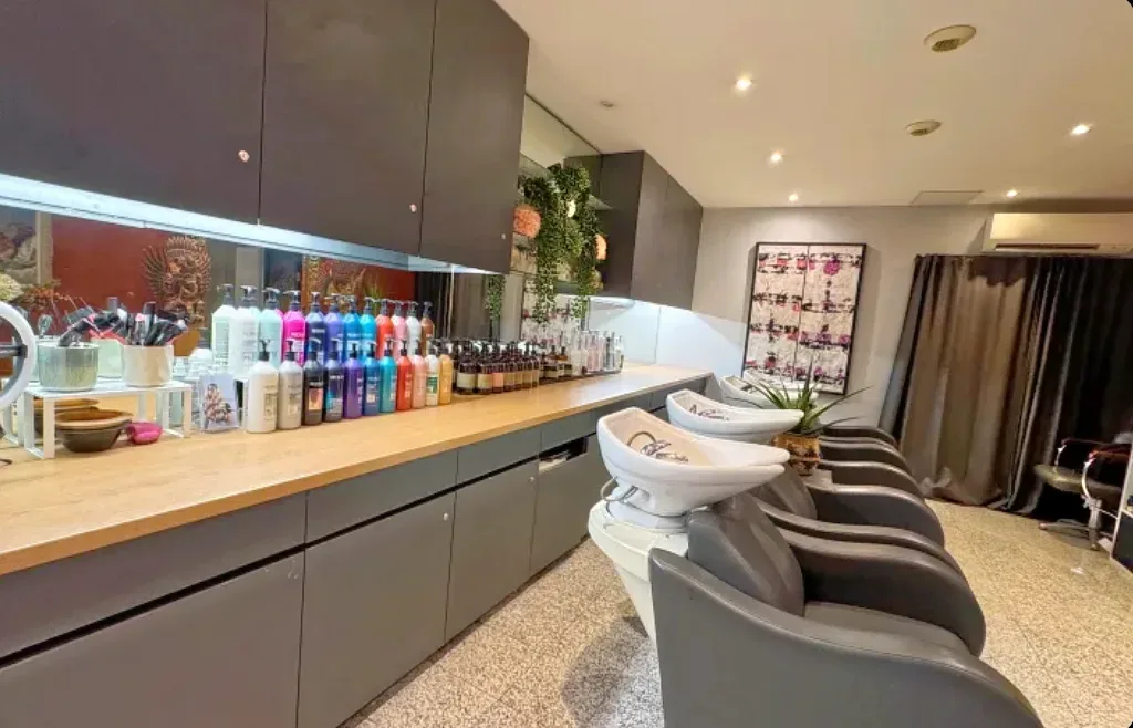 Alba KRASNIQI Coiffeuse - Coiffure Strasbourg - Alba KRASNIQI Coiffeuse - Photo Galerie - OneBooking