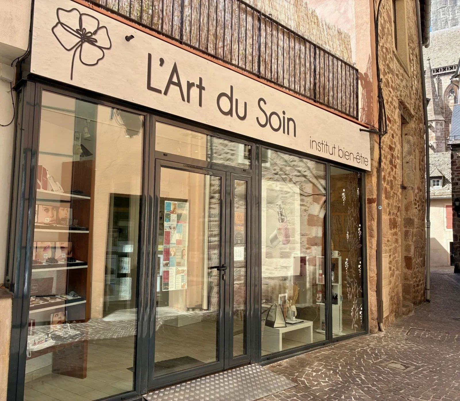 L’art du Soin Institut Bien-Être - Onglerie Rodez - L’art du Soin Institut Bien-Être - Photo Galerie - OneBooking
