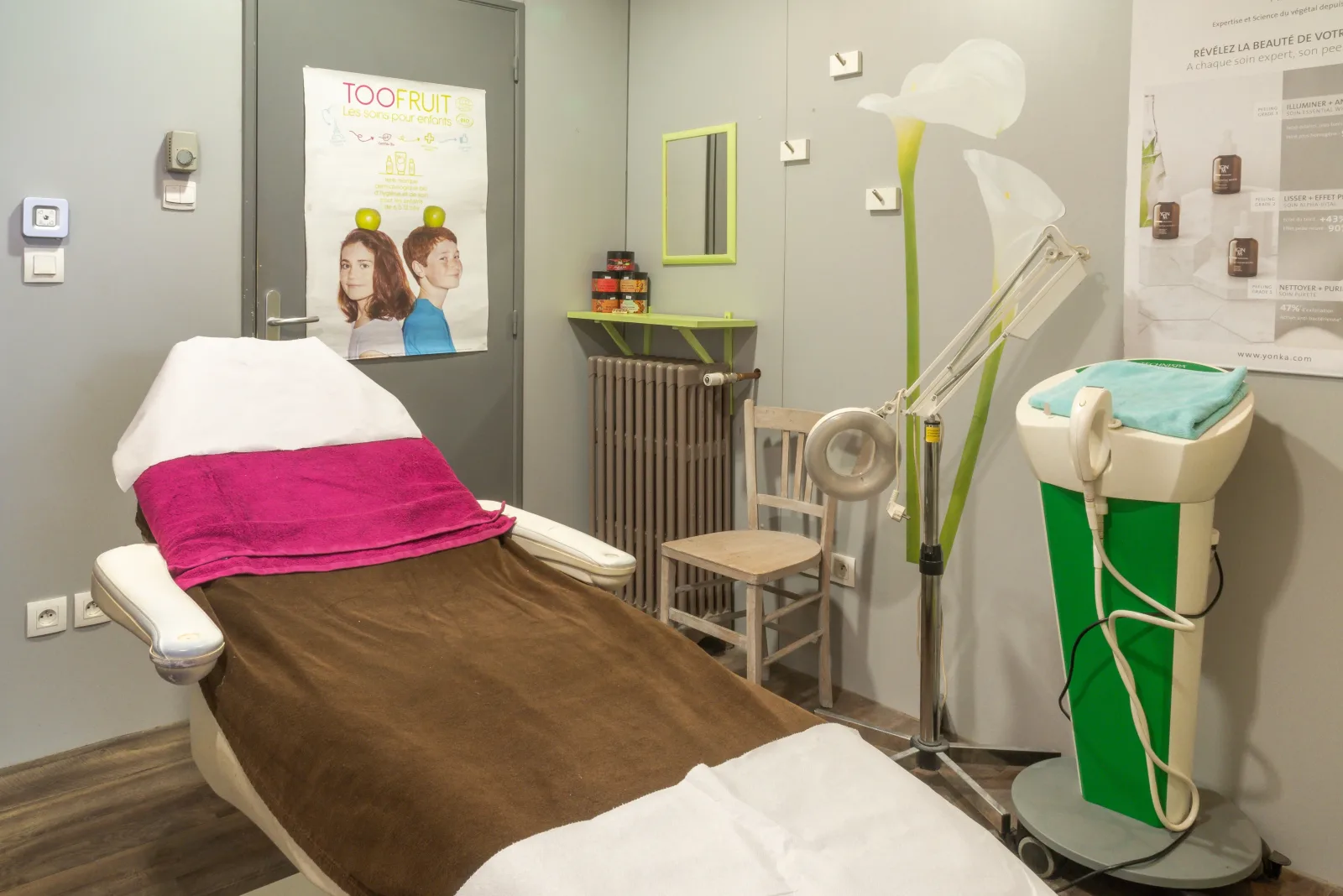 Institut Aux Parfums Mulsant - Onglerie Roanne - Institut Aux Parfums Mulsant - Photo Galerie - OneBooking
