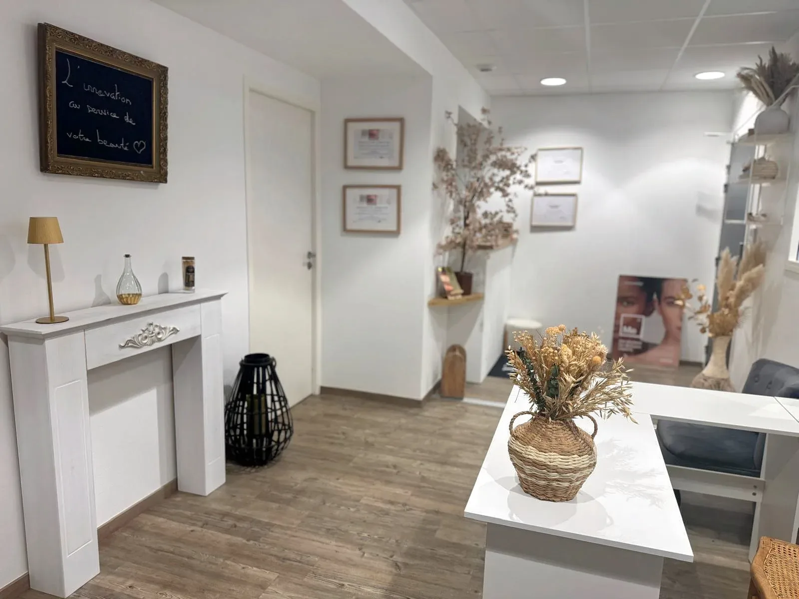 Cabinet Smooth Skin - Institut de beauté Roanne - Cabinet Smooth Skin - Photo Galerie - OneBooking