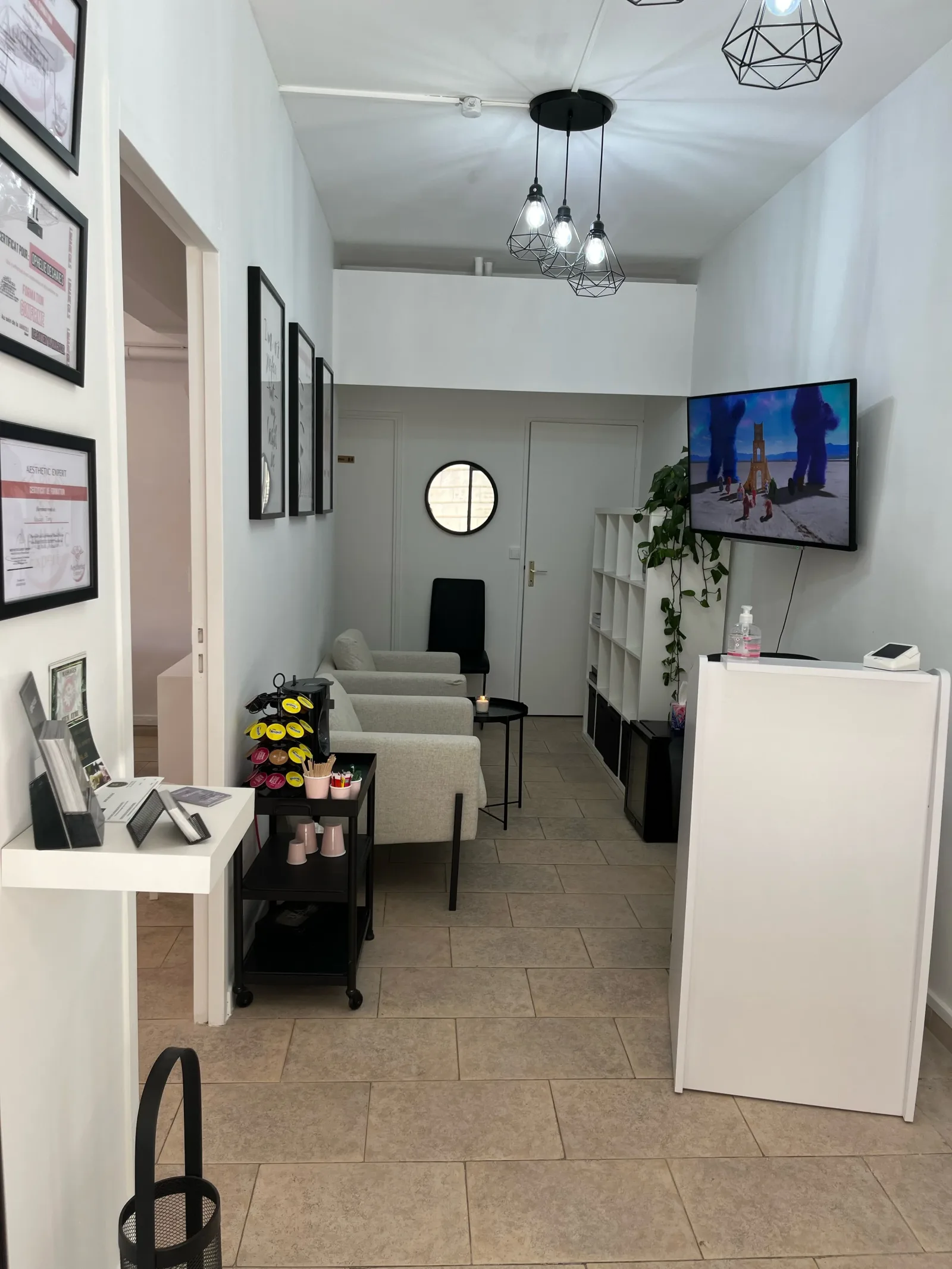 Studio du Cil - Sourcils & cils L'Isle-sur-la-Sorgue - Studio du Cil - Photo Galerie - OneBooking