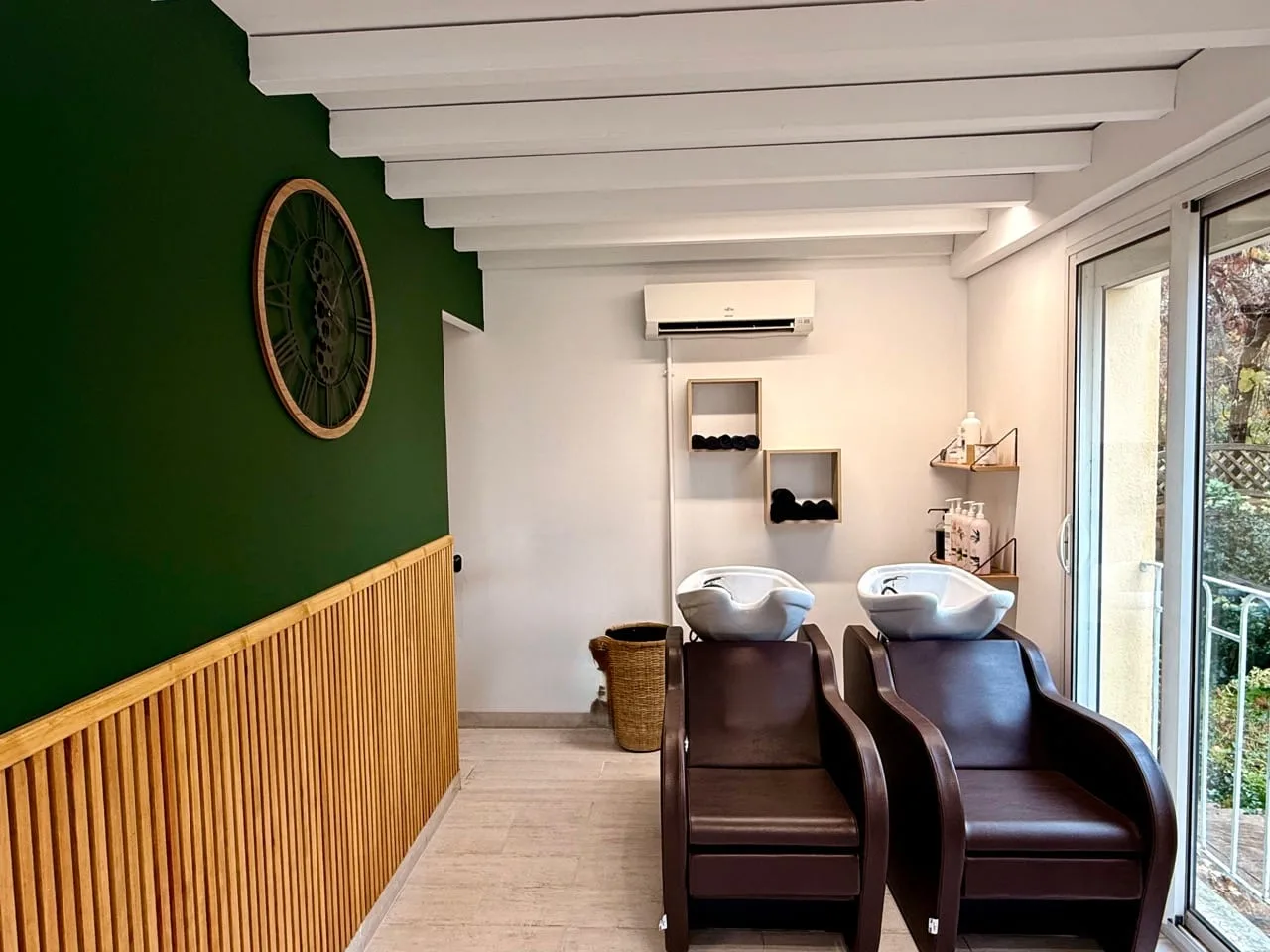 LE P'TIT SALON DE MARJO - Coiffure Mours-Saint-Eusèbe - LE P'TIT SALON DE MARJO - Photo Galerie - OneBooking