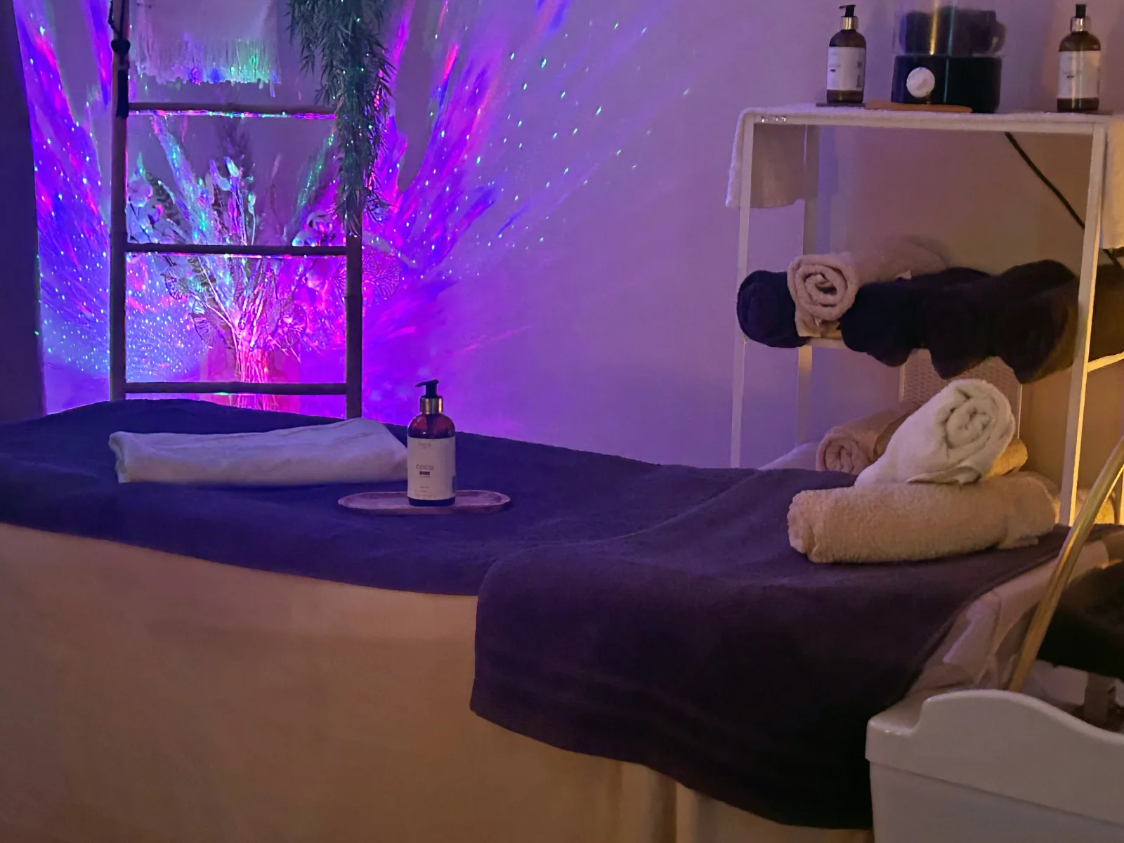 Le Temps d'une Pause - Head Spa Japonais | Drainage lymphatique | Radiofréquence - Massage La Seyne-sur-Mer - Le Temps d'une Pause - Head Spa Japonais | Drainage lymphatique | Radiofréquence - Photo Galerie - OneBooking