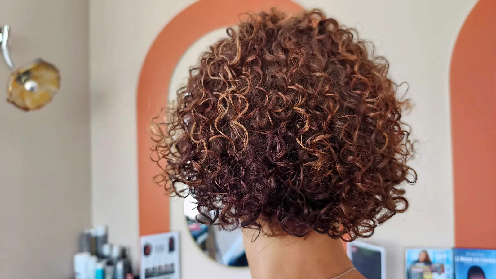 Ello Hair Coiffure - Coiffure Mouans-Sartoux - Ello Hair Coiffure - Photo Galerie - OneBooking