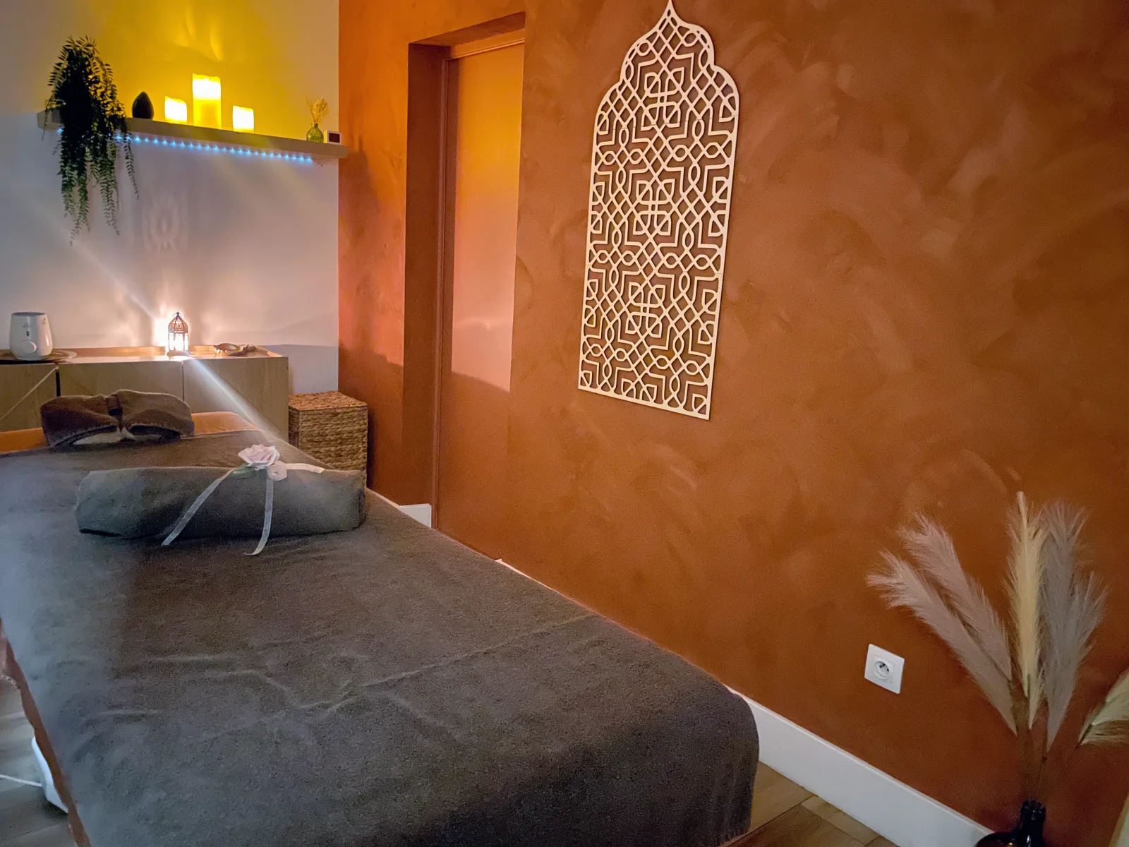 Lumi’Skin - Soledad Castillo - Massage La Seyne-sur-Mer - Lumi’Skin - Soledad Castillo - Photo Galerie - OneBooking