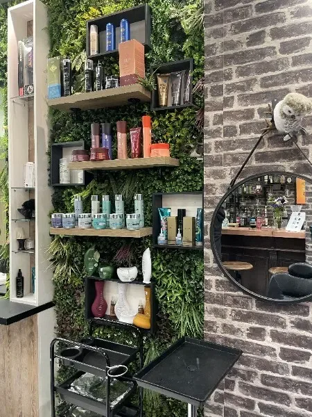 L'atelier MC Auto - Coiffure Le Kremlin-Bicêtre - L'atelier MC Auto - Photo Galerie - OneBooking