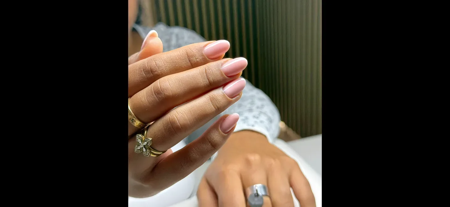 Nails By Lina - Onglerie Pau - Nails By Lina - Photo Galerie - OneBooking