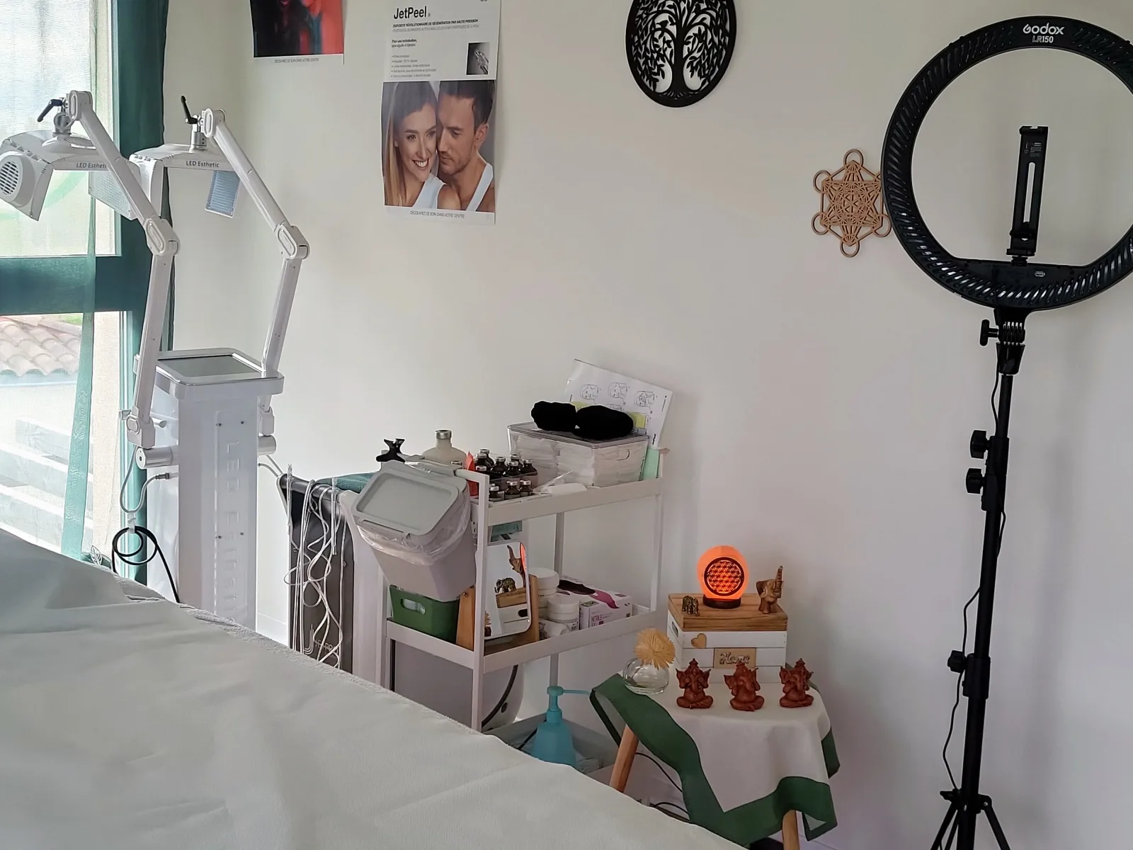 AUREALYS - Institut de beauté L'Isle-sur-la-Sorgue - AUREALYS - Photo Galerie - OneBooking
