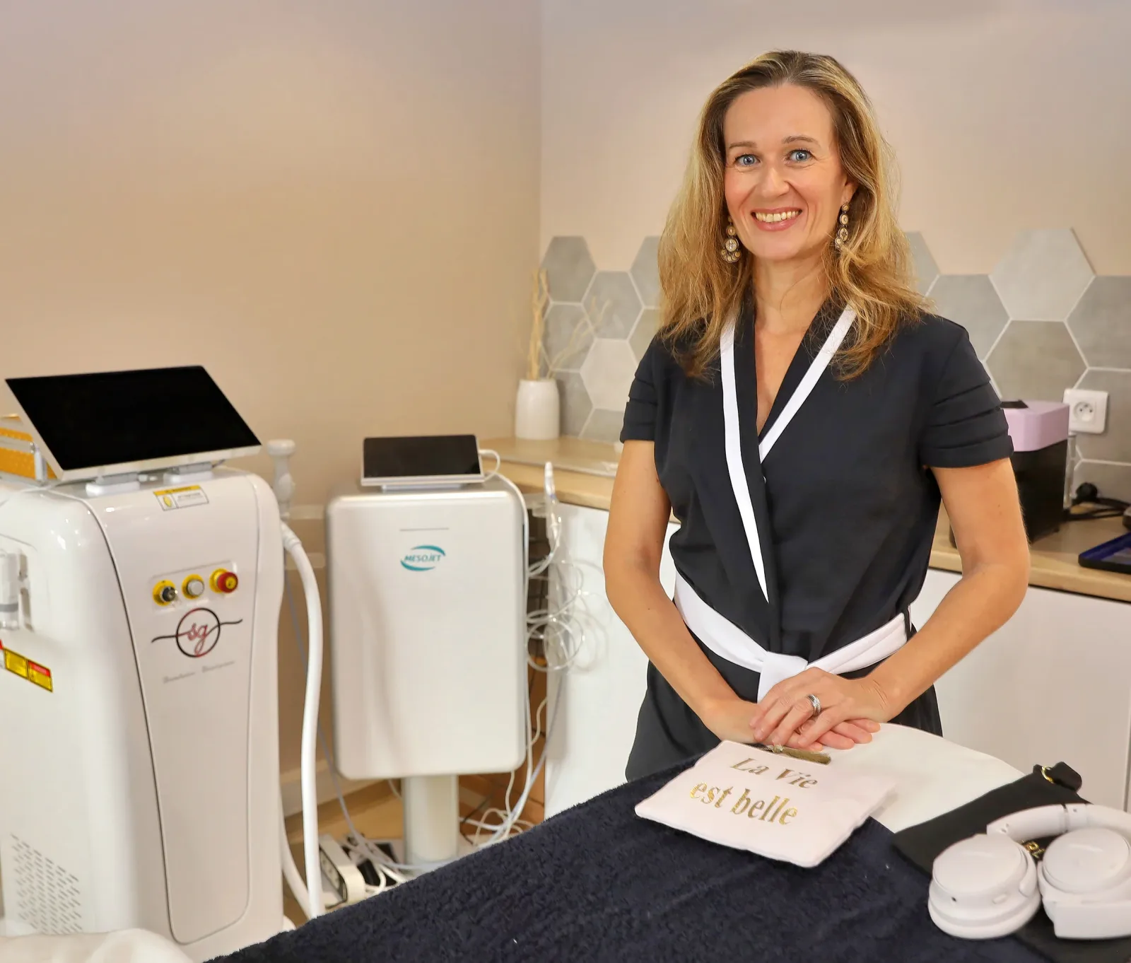 Soin Tech Excellence - Institut de beauté Le Pradet - Soin Tech Excellence - Photo Galerie - OneBooking
