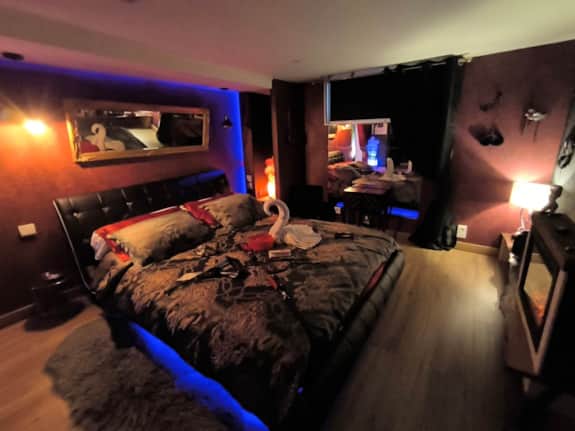 Love room Le Boudoir de Cormelles, Caen, Normandie - Spa Caen - Love room Le Boudoir de Cormelles, Caen, Normandie - Photo Galerie - OneBooking