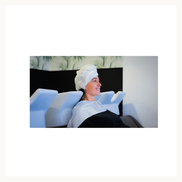 Serviettes Coiffure EQUILIBRE Compostables & Jetables blanches 40*80 - 100% Absorbantes – Gaufrées - Colis de 8 sachets de 30