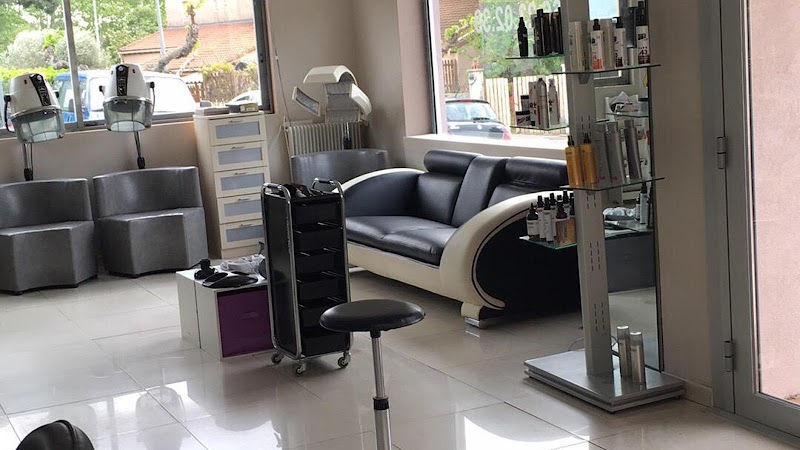 Flo'Hair - Coiffure Nîmes - OneBooking