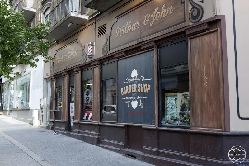 Arthur & John - Barber Shop