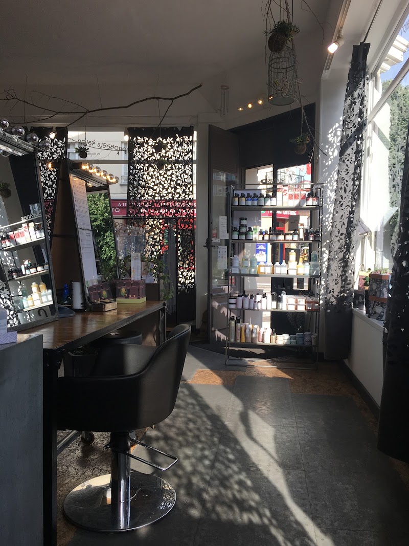 L Improbable Salon - Coiffure Rouen - OneBooking