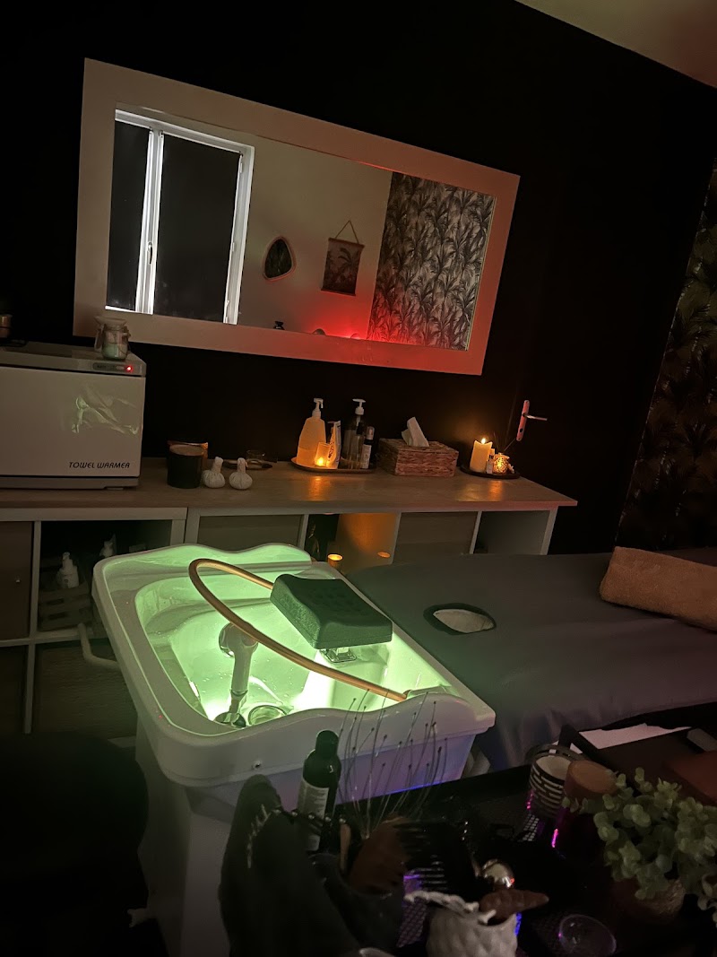 Soins d'L - Maquillage Tours - Photo de couverture - OneBooking