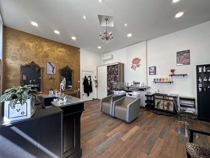 Chroma Studio - Coiffeur Strasbourg - Coloriste Mixte - Coiffure Strasbourg - OneBooking
