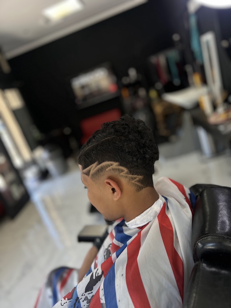 FMA BARBER NIMES - Coiffure Nîmes - OneBooking