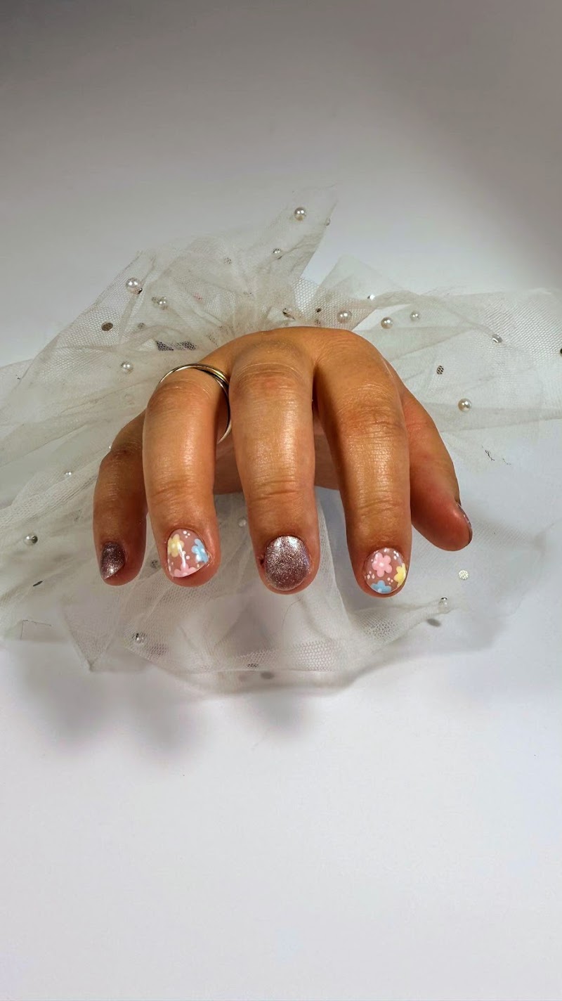 Nails by Eva