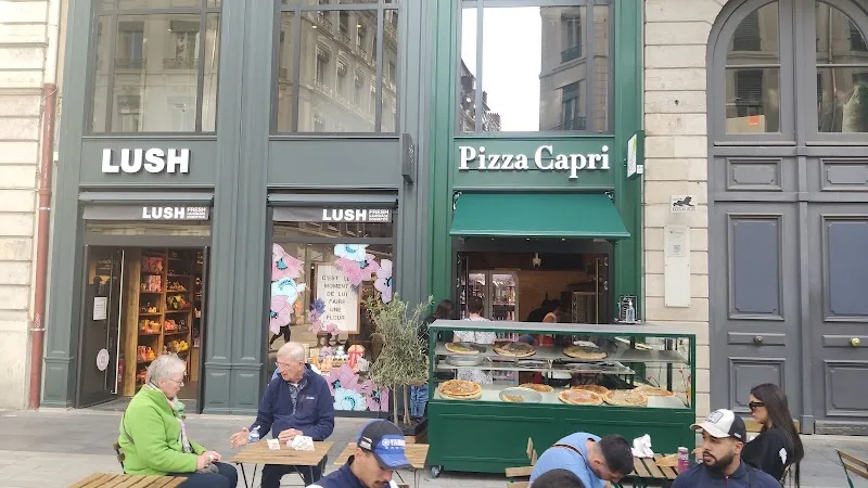 LUSH - Lyon République - Maquillage Lyon - Photo de couverture - OneBooking