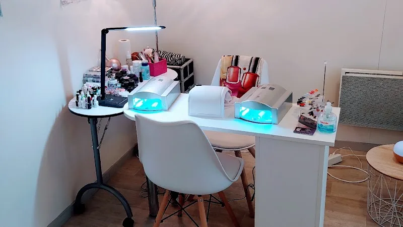 Peg'Nails