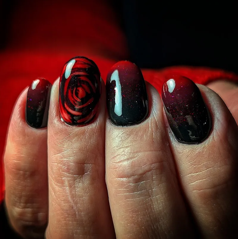 Du pinceau à l' ongle