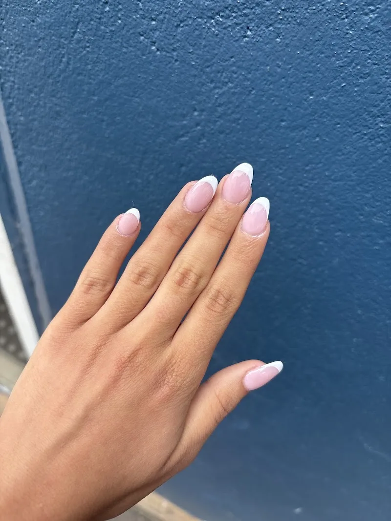 Belle nail Le Mans