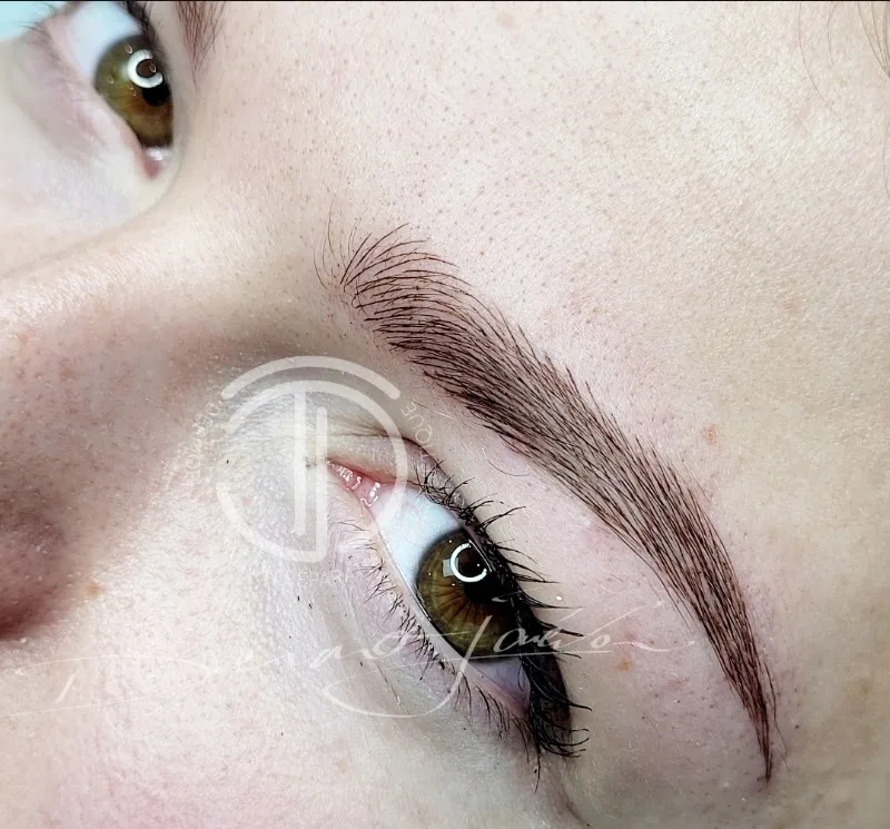 Dermo Jaeva - Microblading Toulouse - Dermopigmentation Réparatrice & Esthétique - Formation Brows & Business