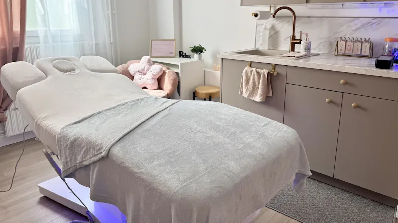 So Sunny BEAUTY | Extension de cils | Minceur | Soins et Massages | Lyon 9